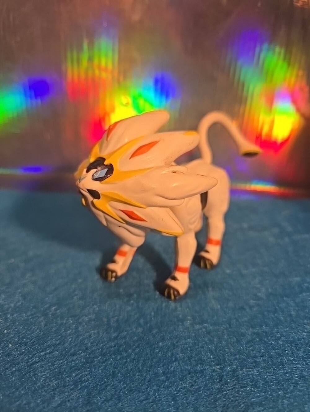 050926 McDonald's Happy Meal Toy 2017 Pokemon Legendary Sun Moon Solgaleo Figure